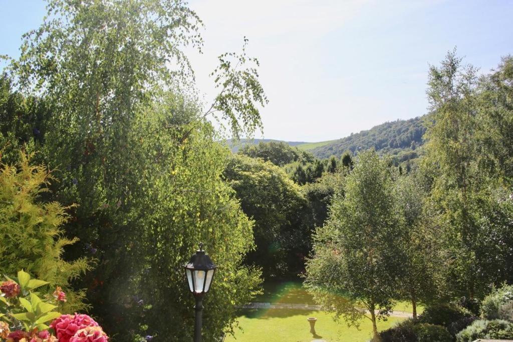 Heather House Bed & Breakfast Laragh Exterior photo